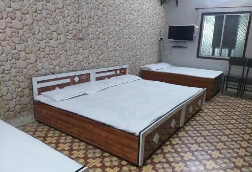 پانسیون Shree Gajanan Guest House
