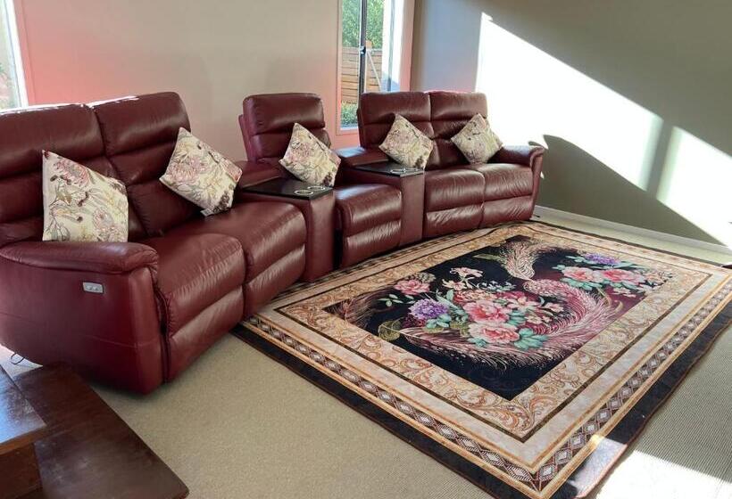 ペンション Star Pavillon Hide Away