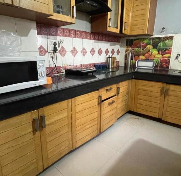 پانسیون Urban Oasis