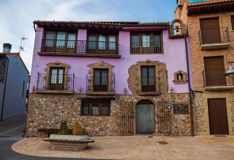 ベッドアンドブレックファースト Alojamiento Rural Coliving Sojuela