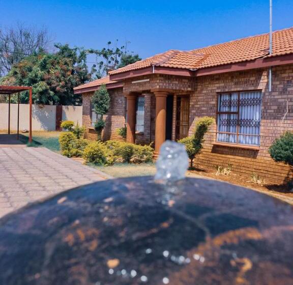 Hotel Alldays Sunset Lodge