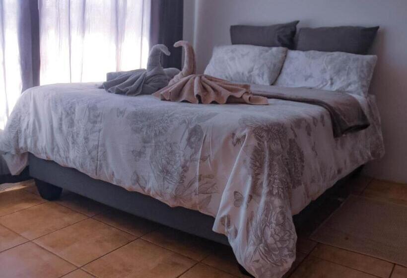 Hotel Alldays Sunset Lodge