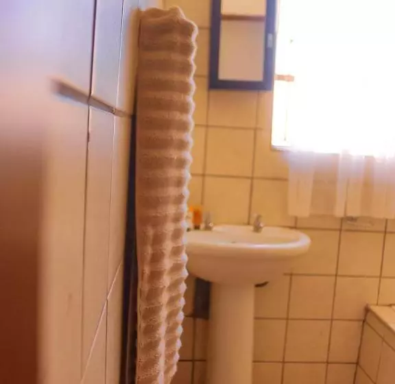 Hotelli Alldays Sunset Lodge