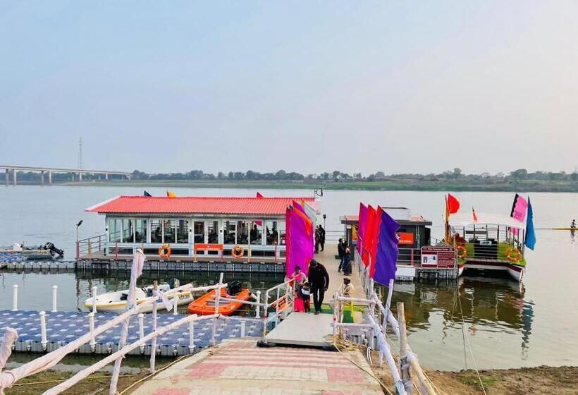 Отель Holidayy Inn