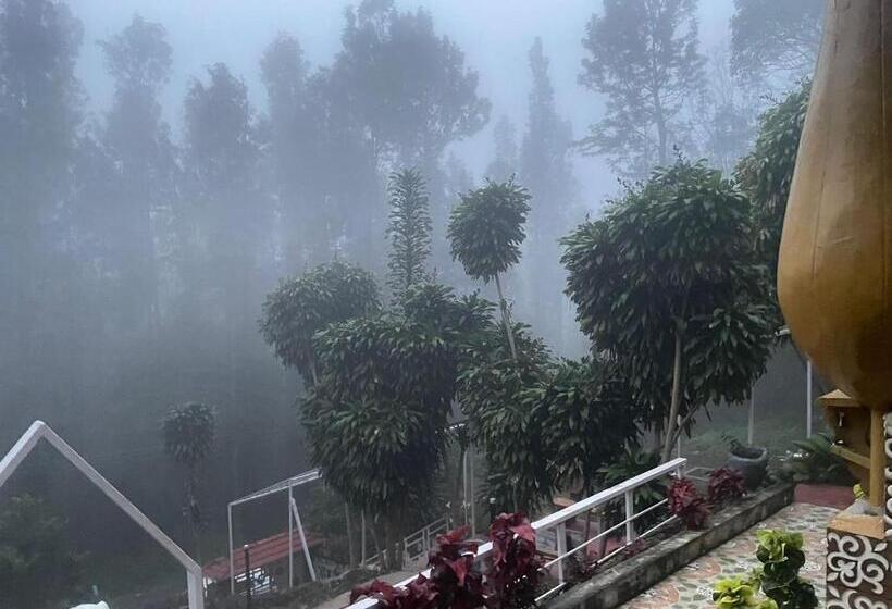 Hotel Nature S Cradle Resort