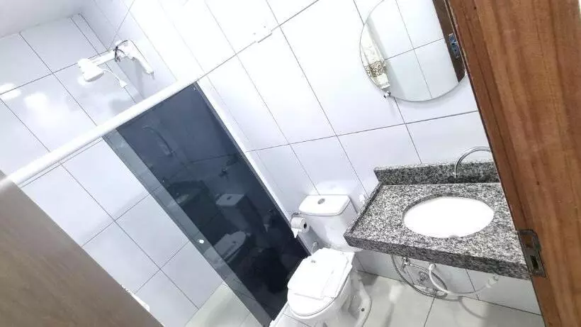 ホテル Pousada Peromar