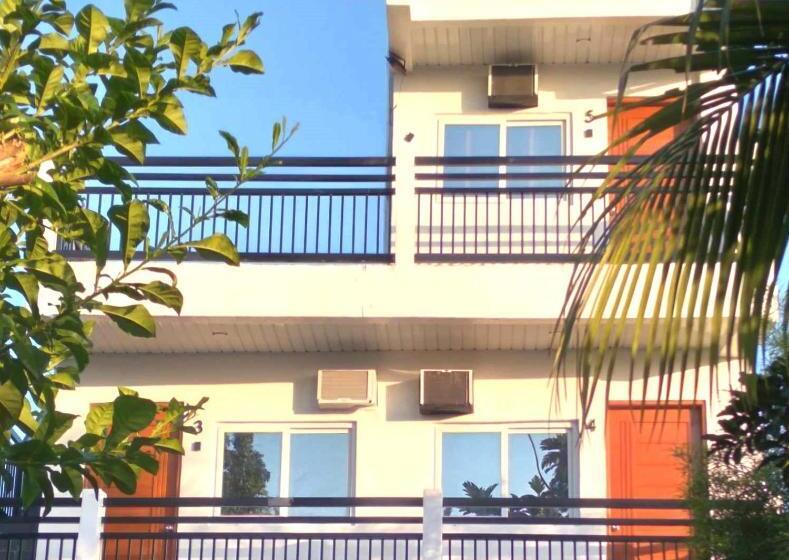 Hotel Riverfront Deluxe Residences