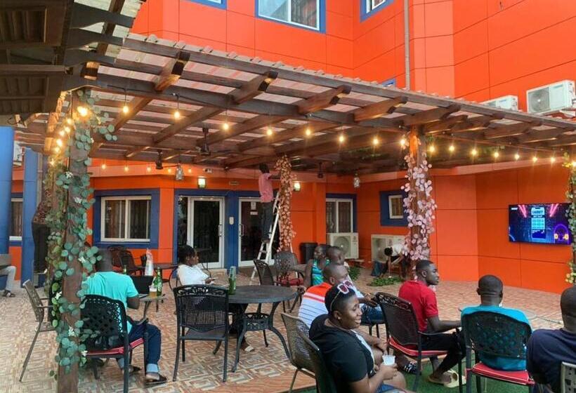 בית מלון כפרי Rosapearl