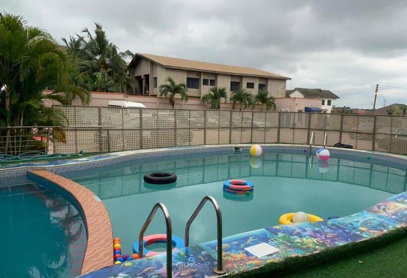 בית מלון כפרי Rosapearl