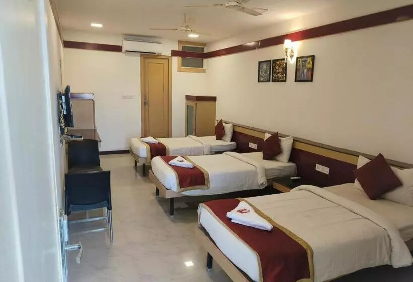 Hôtel Sai Ram Suites