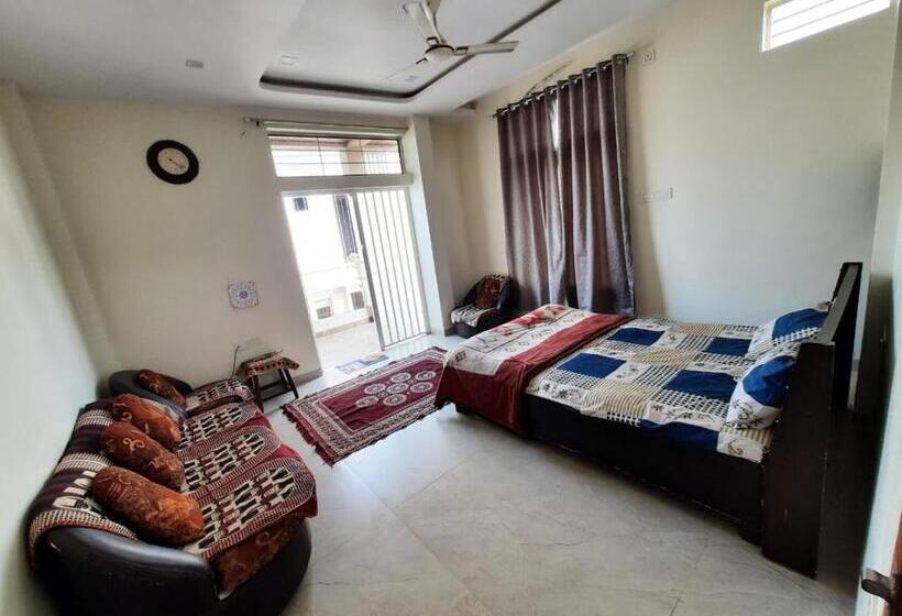 هتل Shree Datt Home Stay Nagar Homes