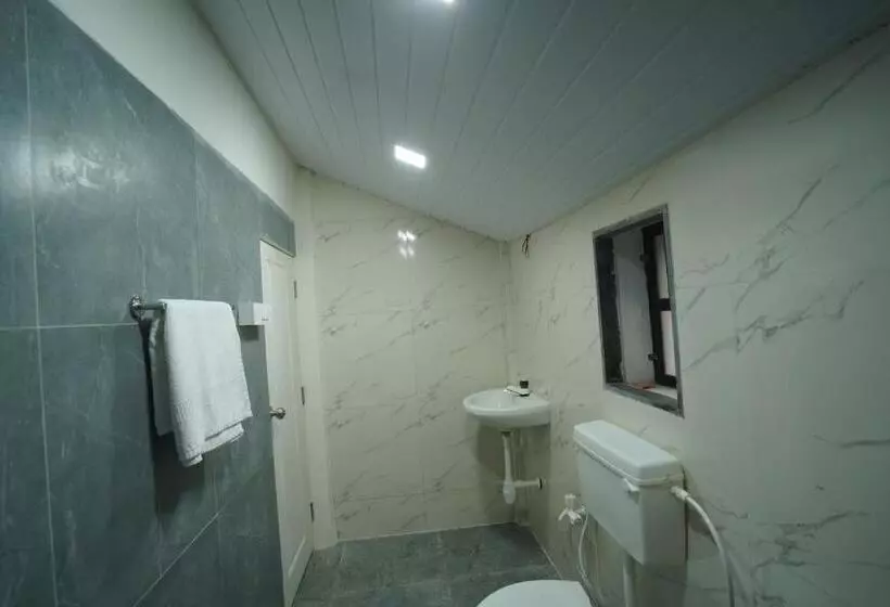 ホテル The Cocario