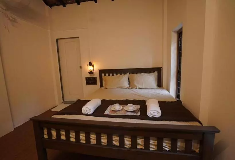 ホテル The Cocario