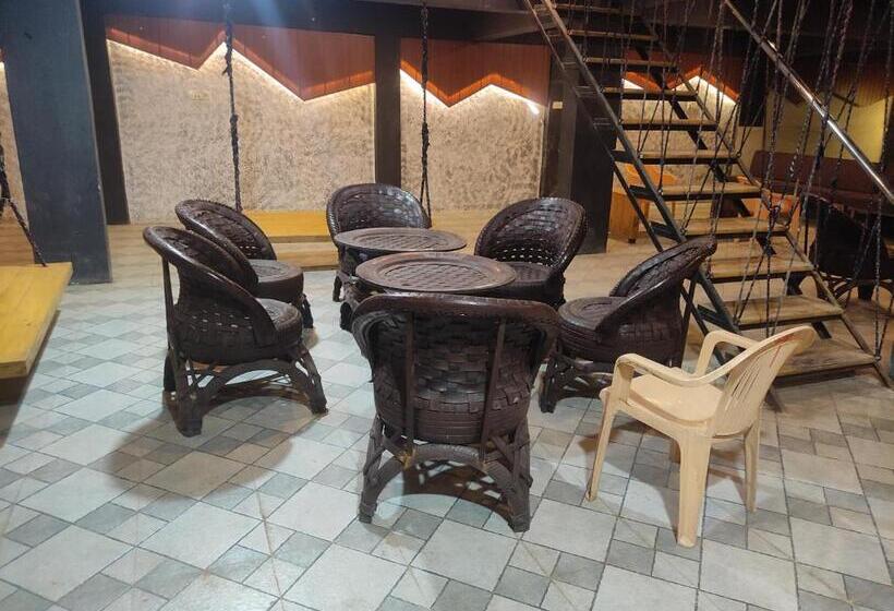 Отель Clear Sky Udaipur