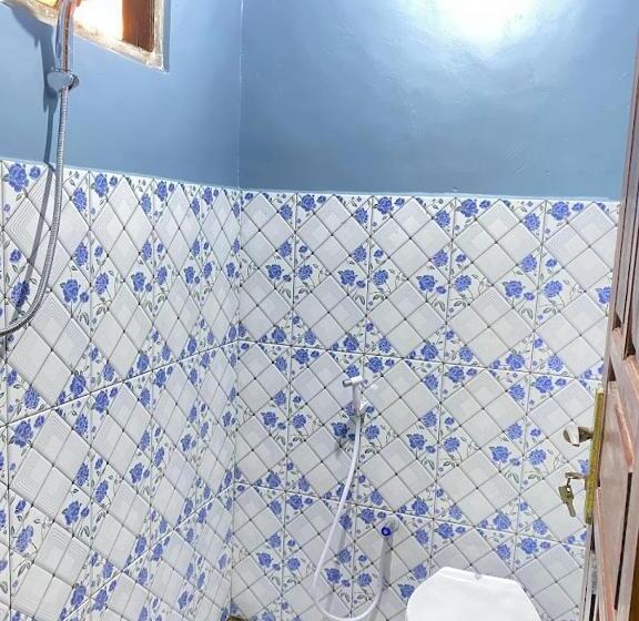 پانسیون Cendana Guesthouse Labuan Bajo2