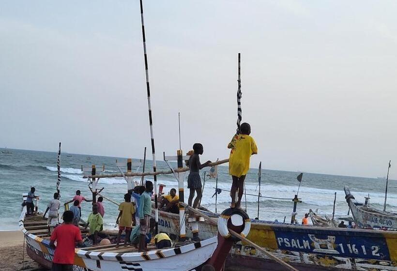 Pension (Hôtel basse catégorie) Regiment Villa