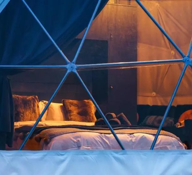 Majatalo Stargazing Dome