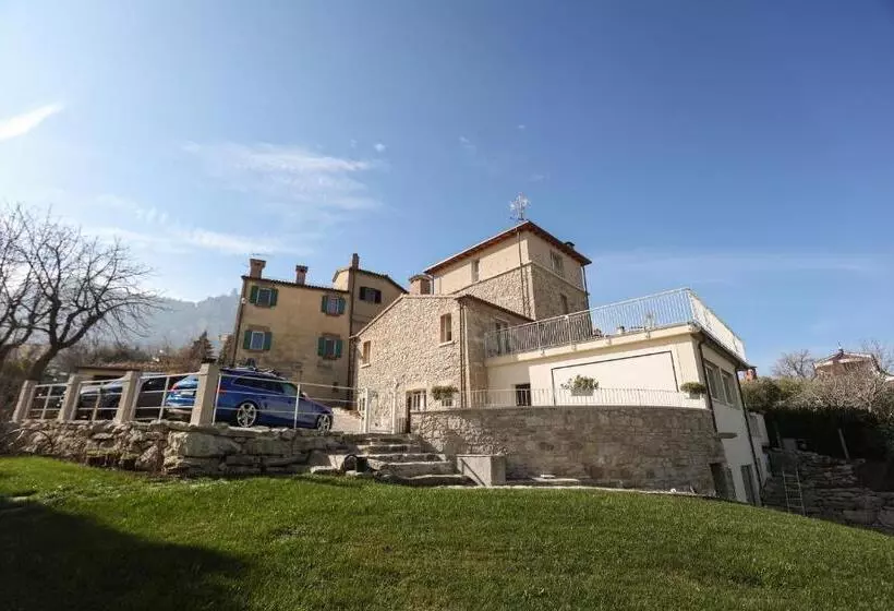 تختخواب و صبحانه Antica Colombaia