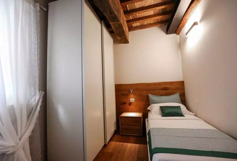 تختخواب و صبحانه Antica Colombaia