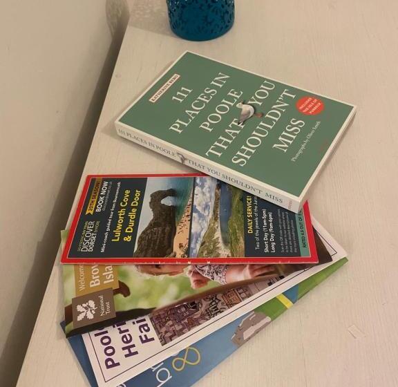 Bed and Breakfast Central Poole Spacious Room In Edwardian House