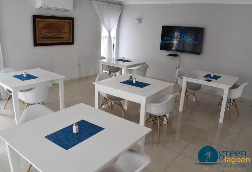 تختخواب و صبحانه Green Lagoon Phase 4 Branch