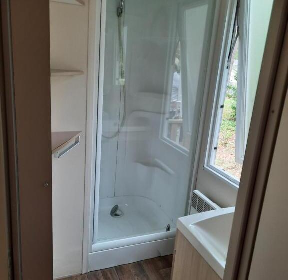 민박 Une Petite Chambre En Forêt à Saint Chéron