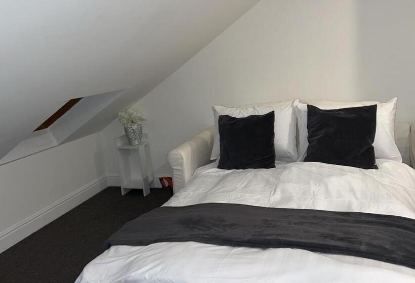 胶囊酒店 Sunrise Retreat