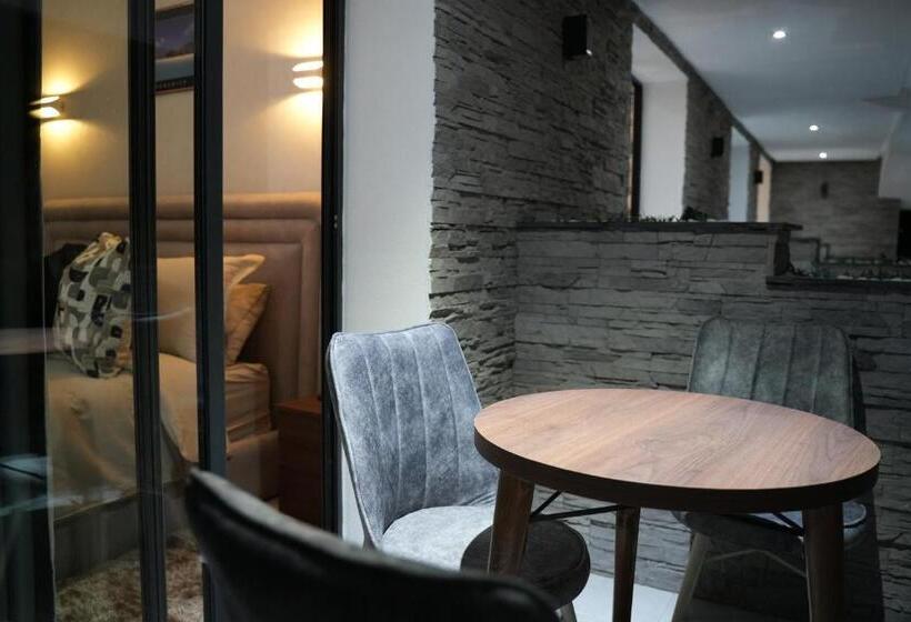 Hotel Le Rocher De L Atlas