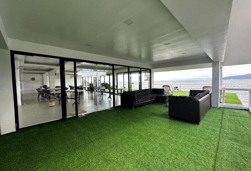 فندق Luckytito Anilao Resort