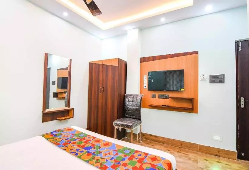 Fabhotel D Park