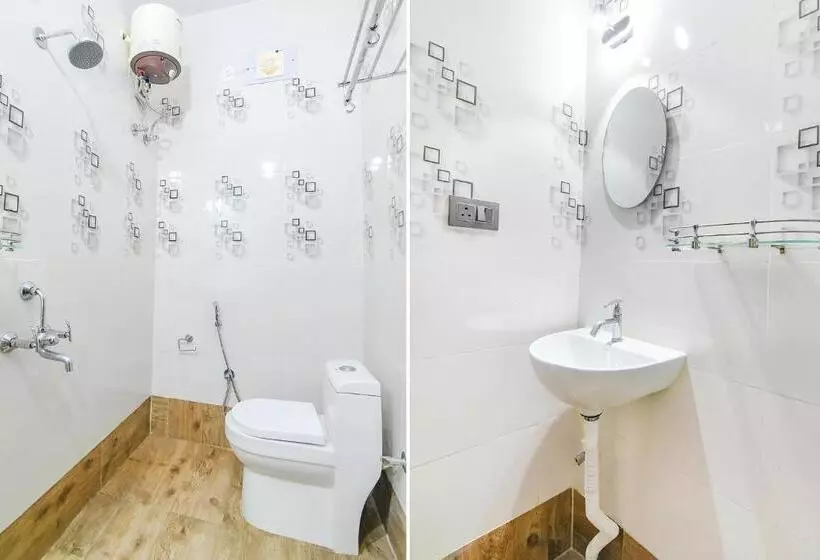 Fabhotel D Park