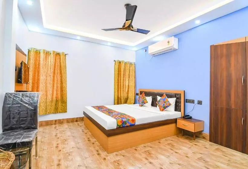 Fabhotel D Park