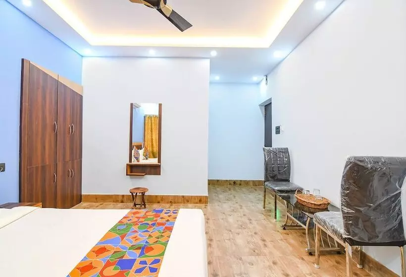 Fabhotel D Park
