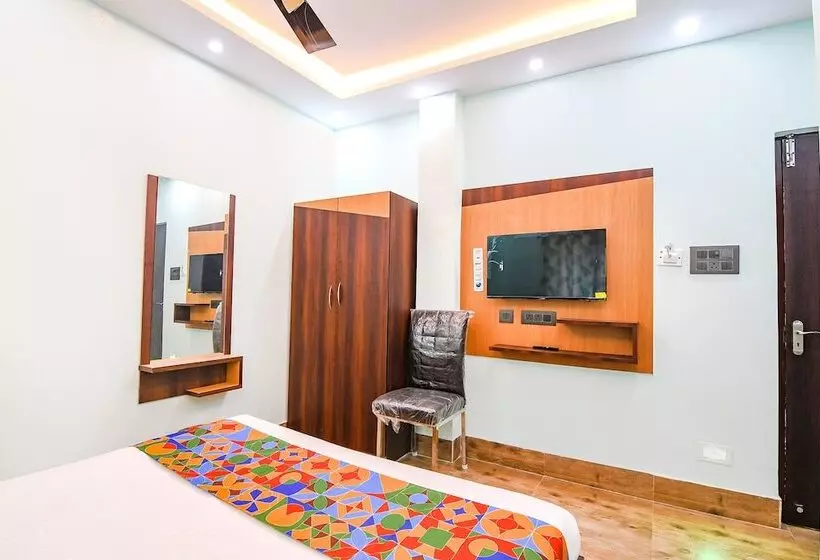 Fabhotel D Park