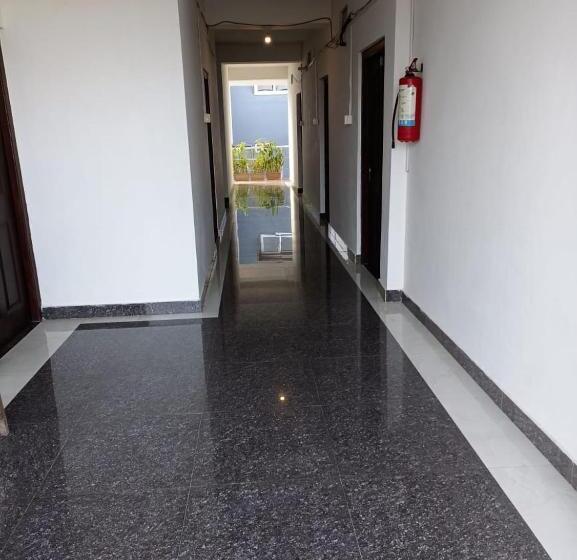 هتل Punjab Residency