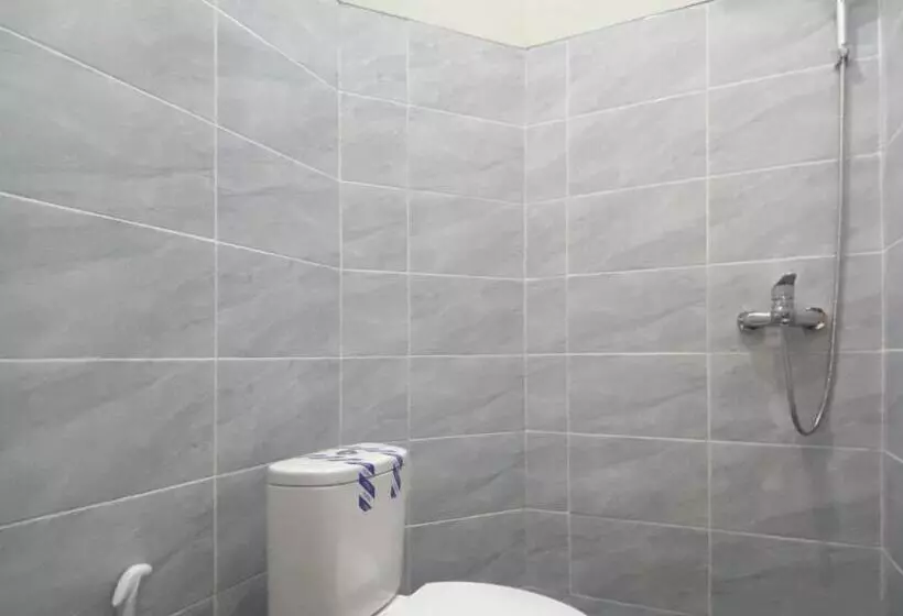 Hotelli Reddoorz Syariah Near Kbc Batam Centre