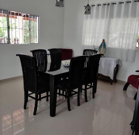 Hotelli Sitio Alice E Flora