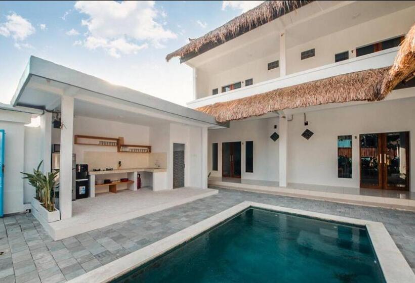 پانسیون Greek House: Room W/desk + Shared Pool&kitchen /3