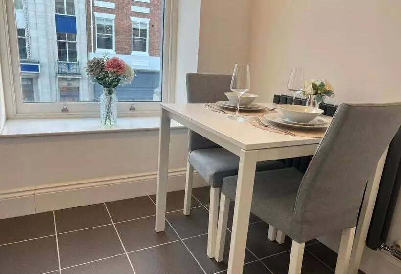 Majatalo Hull City Apartment No 09