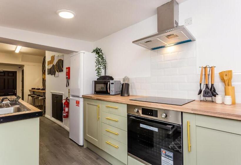 پانسیون Room 01   Sandhaven Rooms   Double