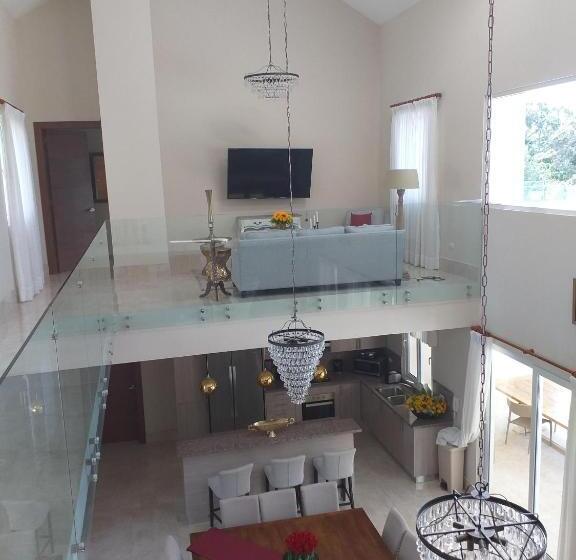 پانسیون Vp18, Lifestyle All Inklusive , Villapark