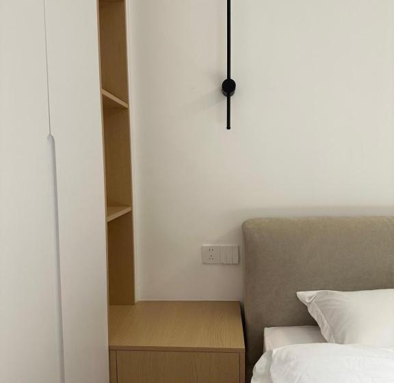 Zhome Count Luxury Apartment