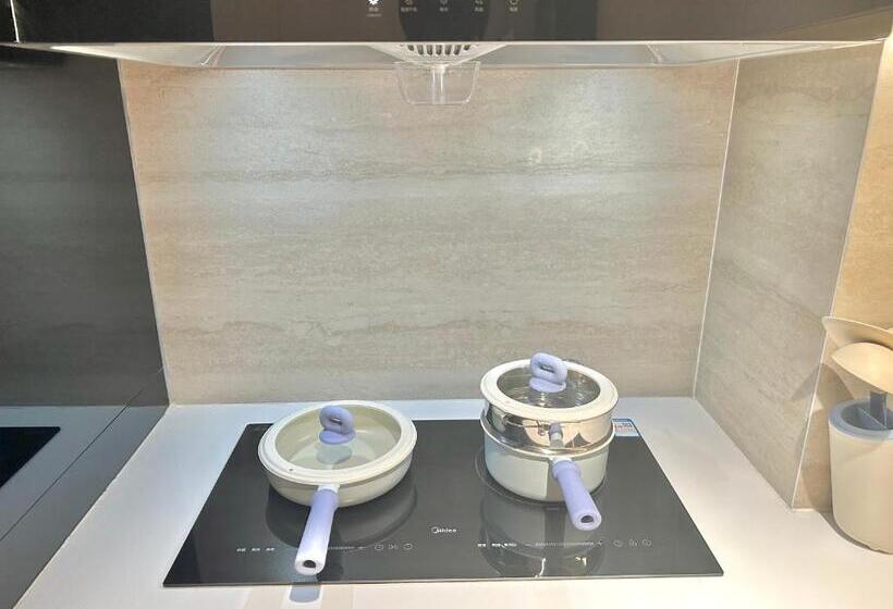 Zhome Count Luxury Apartment