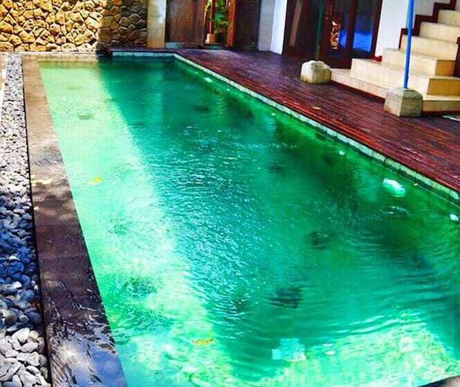 Aqua Octaviana Bali Villa
