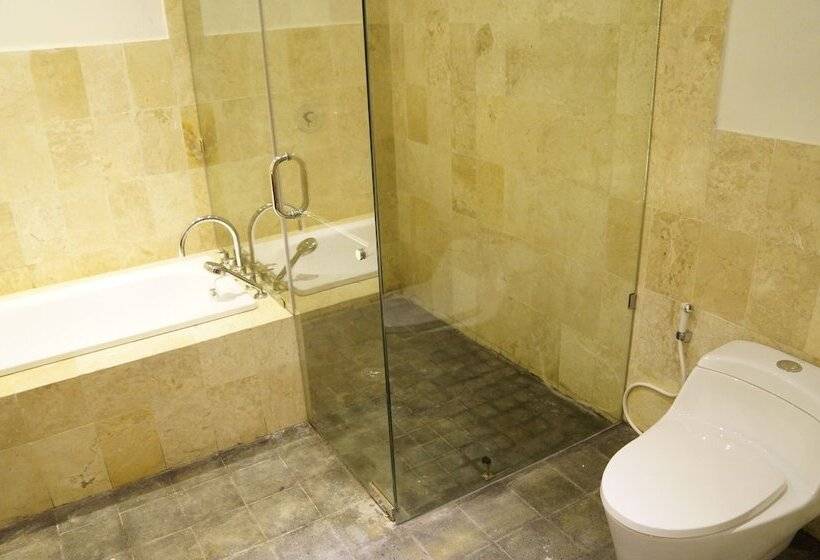 Aqua Octaviana Bali Villa