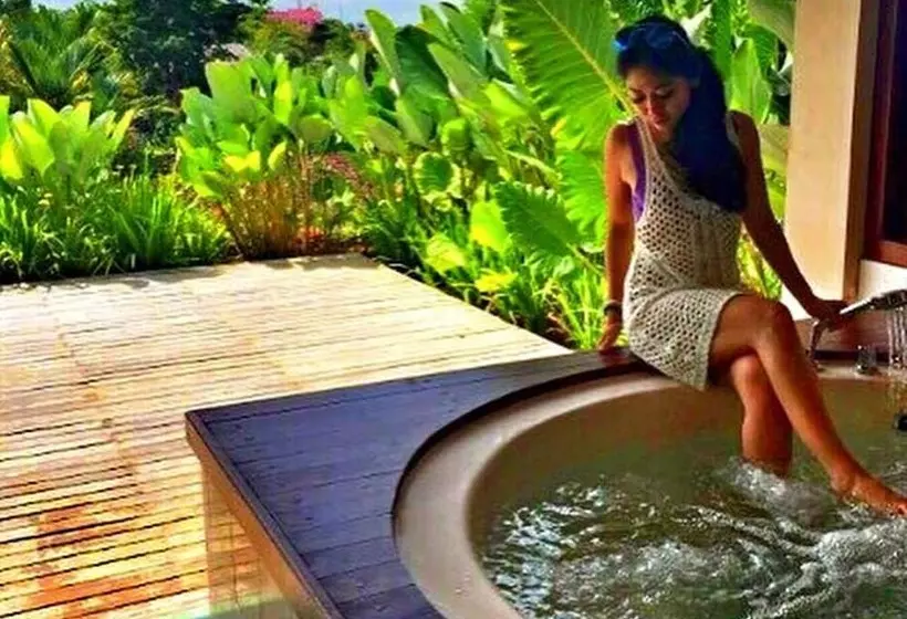 Aqua Octaviana Bali Villa