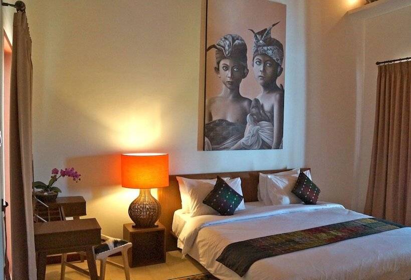 Aqua Octaviana Bali Villa