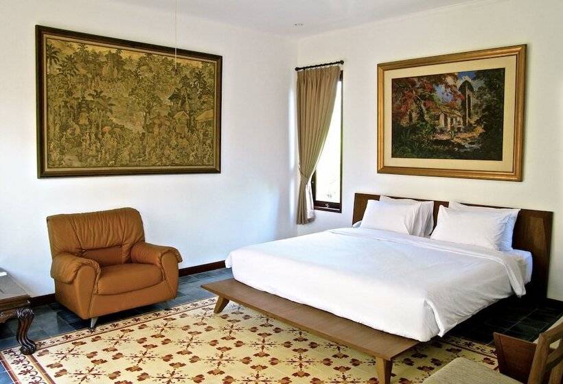 Aqua Octaviana Bali Villa