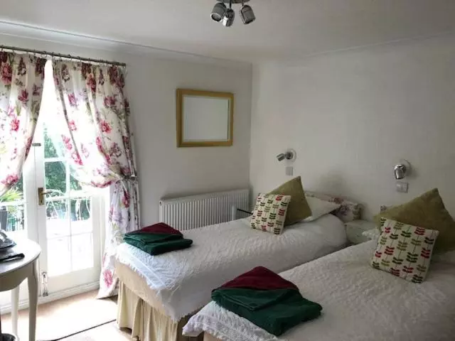 ベッドアンドブレックファースト Bedford Lodge