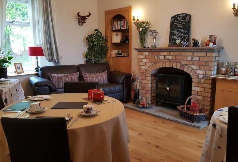 ベッドアンドブレックファースト Crofthead Farm House